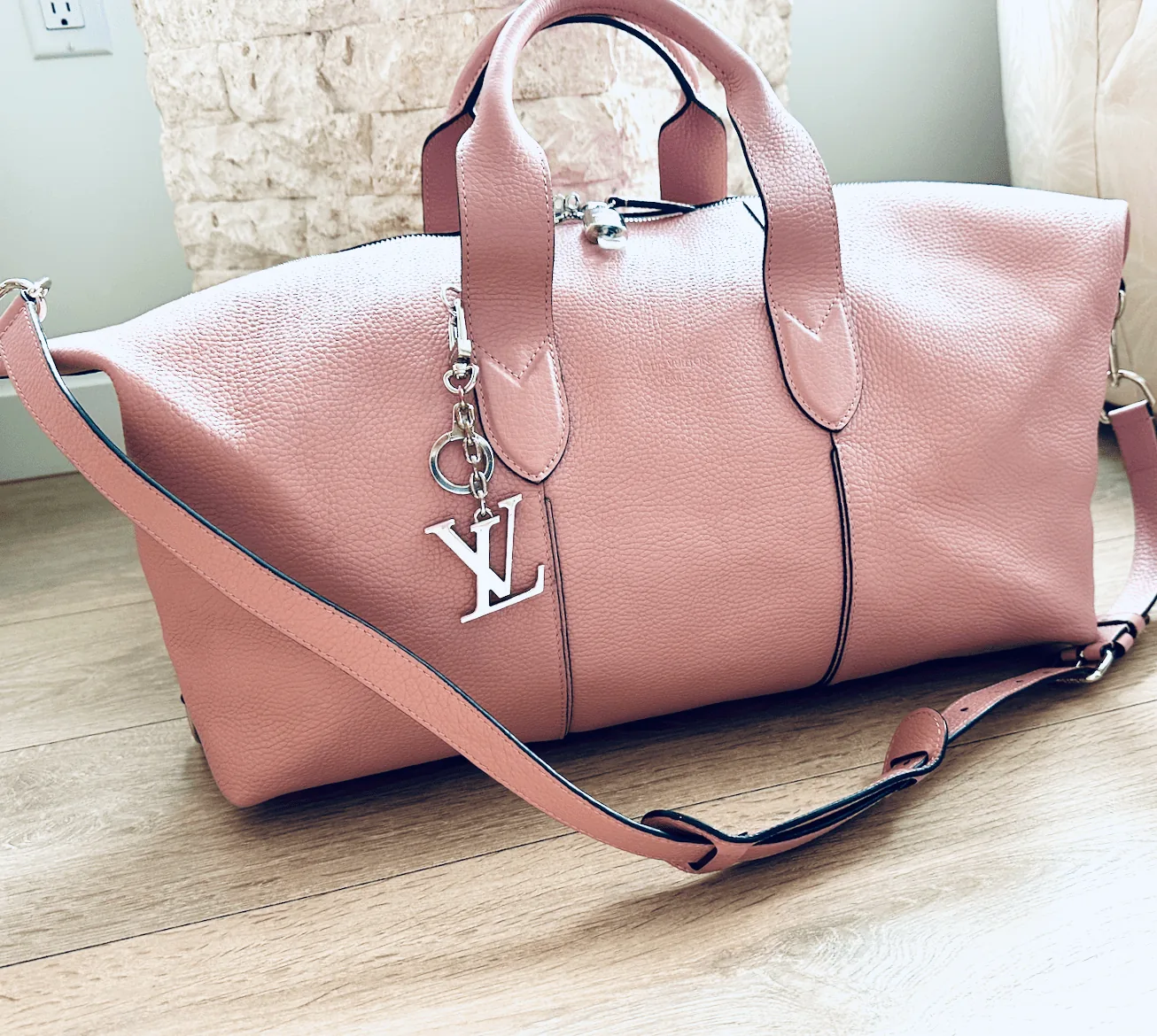 Astralis Magnolia Baby Pink Ballerine Taurillon Leather Boston Bandoliere Bag — image 4