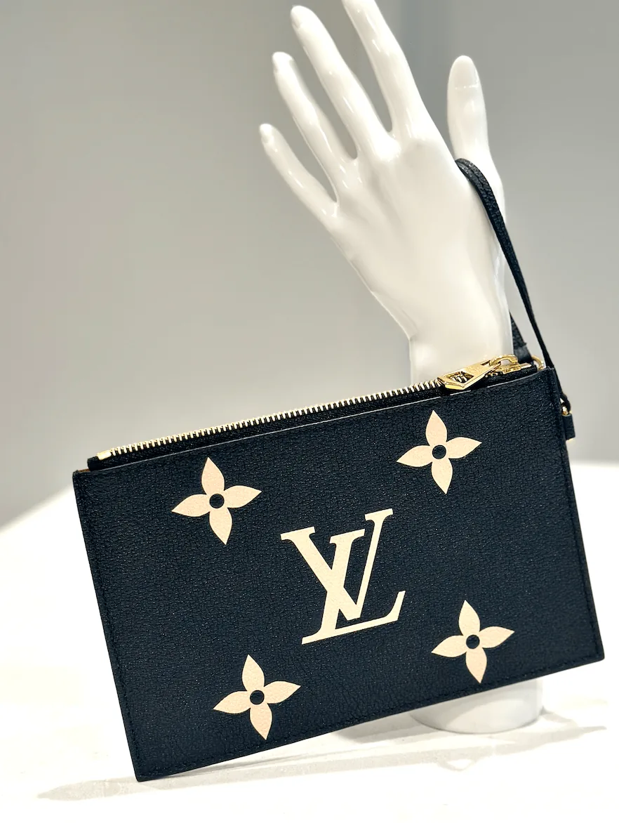 Giant MM Leather Clutch/Black & Beige Wristlet — image 3
