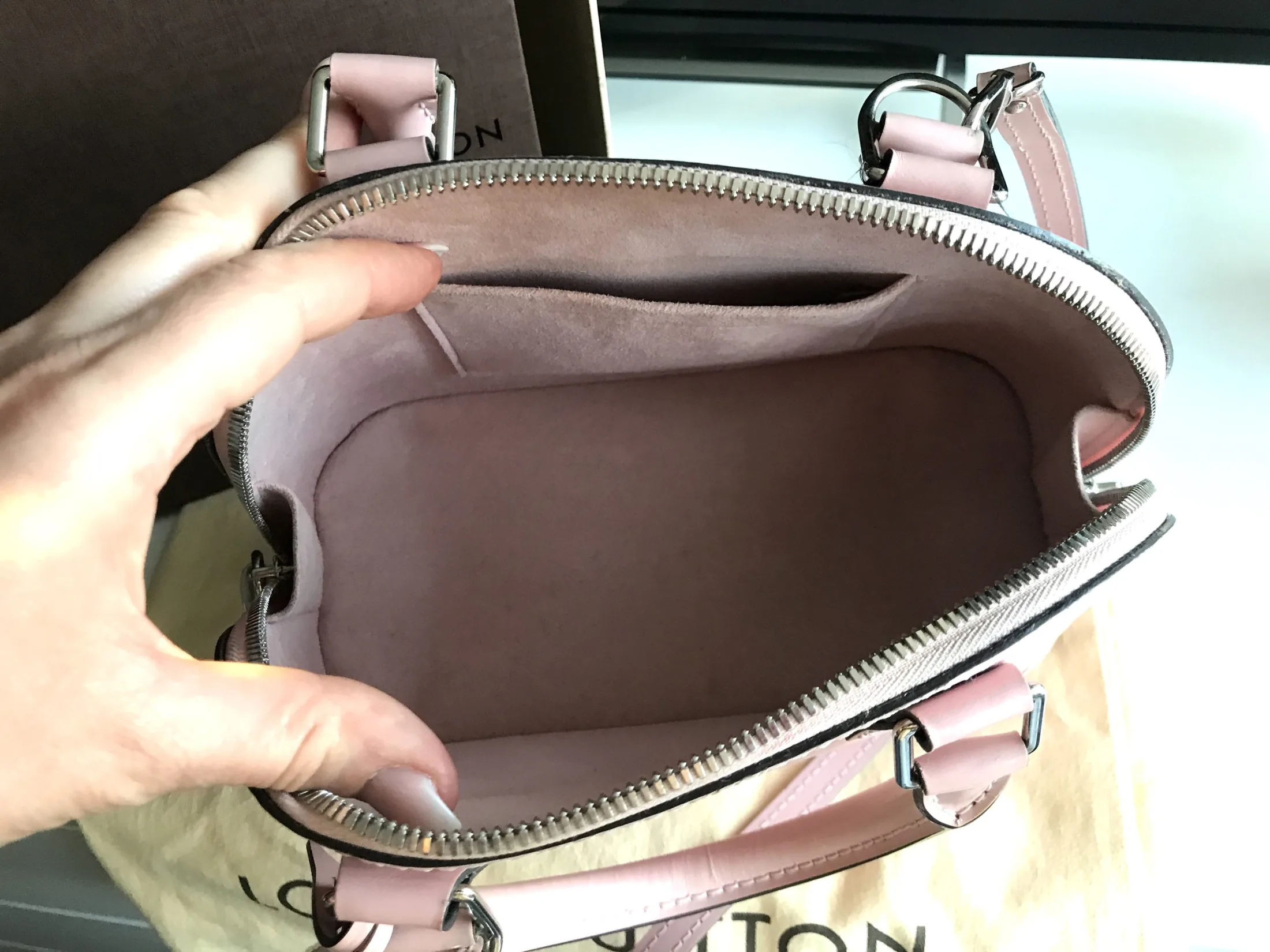 Louis Vuitton Alma BB Epi Leather Rose Ballerine — image 6