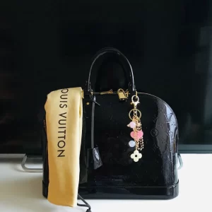 Alma GM Vernis Amarante Leather Handbag