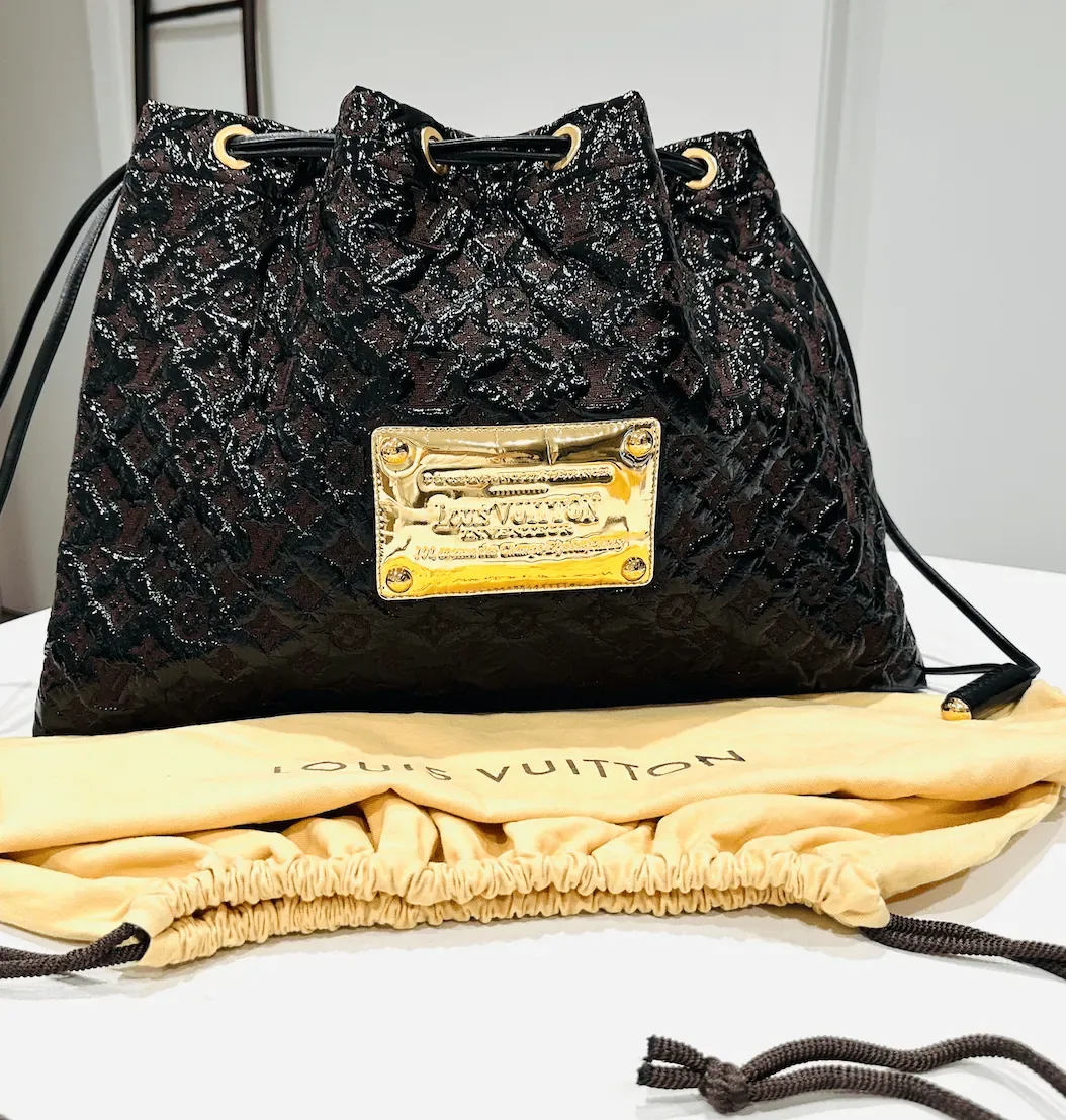 Black Monogram Cocoa Vinyl Patent Squishy Leather Bag — image 9