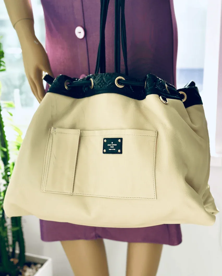 Black Monogram Cocoa Vinyl Patent Squishy Leather Bag — image 18