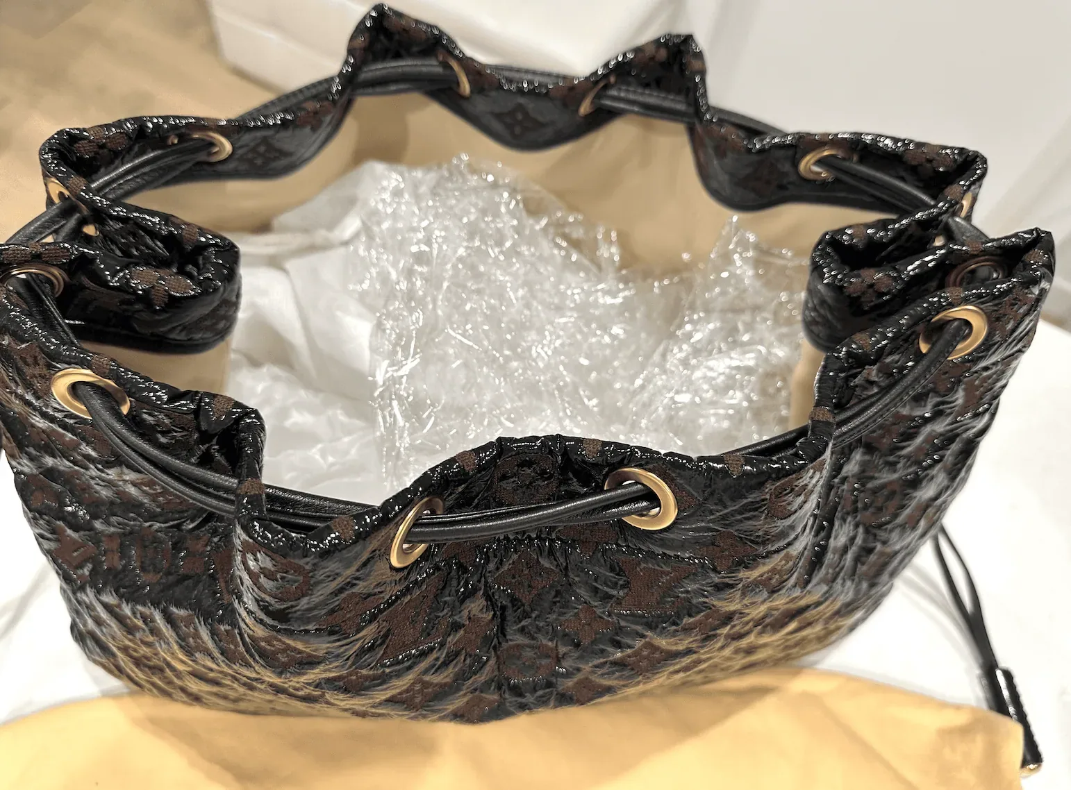 Black Monogram Cocoa Vinyl Patent Squishy Leather Bag — image 21