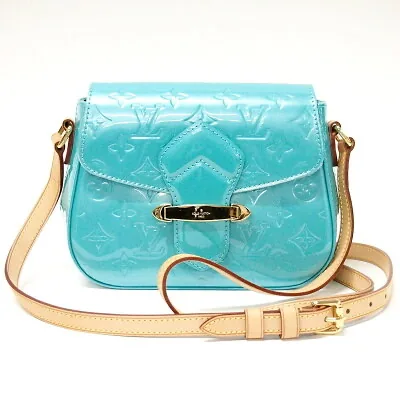 Blue Lagoon Bellflower PM Vernis Monogram Messenger
