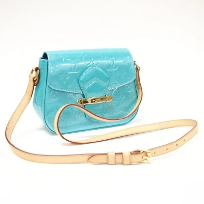 Blue Lagoon Bellflower PM Vernis Monogram Messenger — image 4