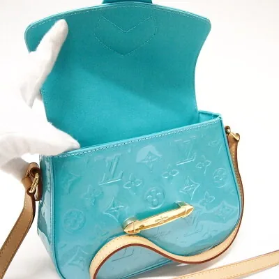Blue Lagoon Bellflower PM Vernis Monogram Messenger — image 6