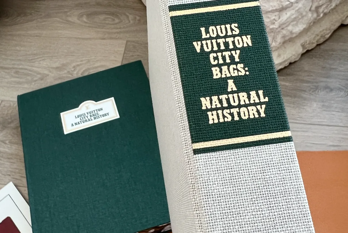 City Bags: A Natural History Book/New/Receipt — image 6