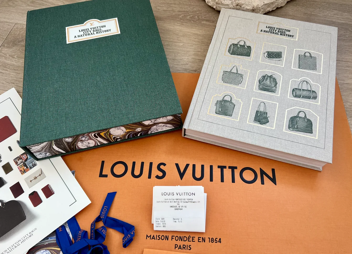 City Bags: A Natural History Book/New/Receipt — image 9