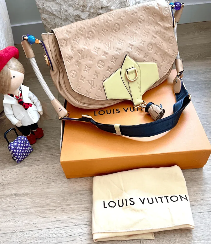 Louis Vuitton Creme/Ballerine Empreinte Monogram Underground Messenger/Cross Body Bag — image 4