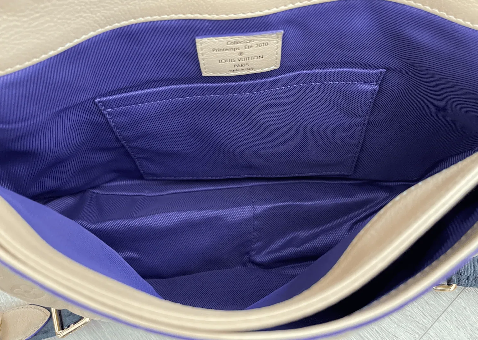 Louis Vuitton Creme/Ballerine Empreinte Monogram Underground Messenger/Cross Body Bag — image 6