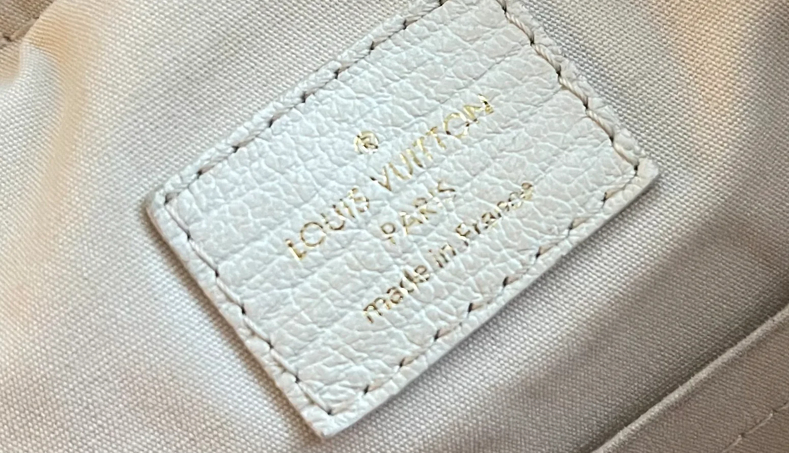 Croisette Marina GM Satchel — image 16