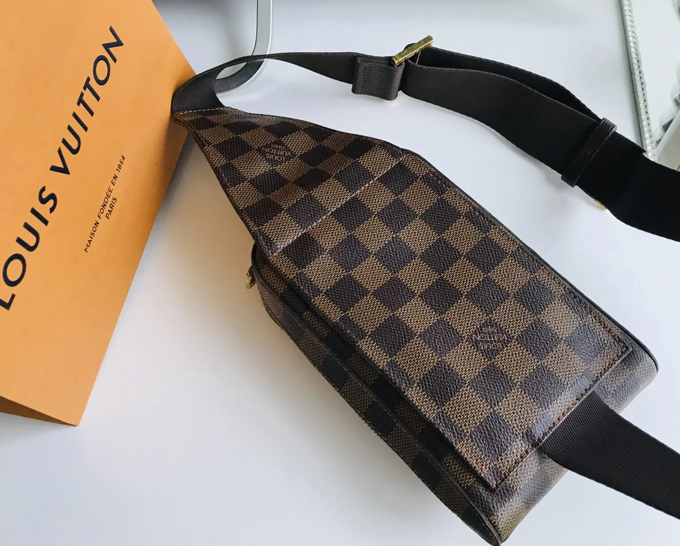 Damier Ebene Geronimos Crossbody Bag — image 2