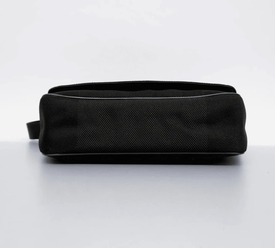 Damier Geant Signature Black Messenger Bag — image 12