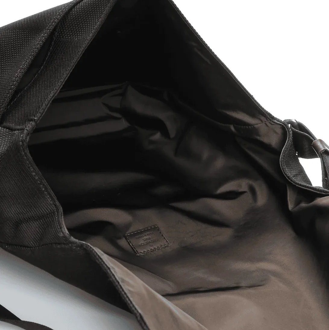 Damier Geant Signature Black Messenger Bag — image 13