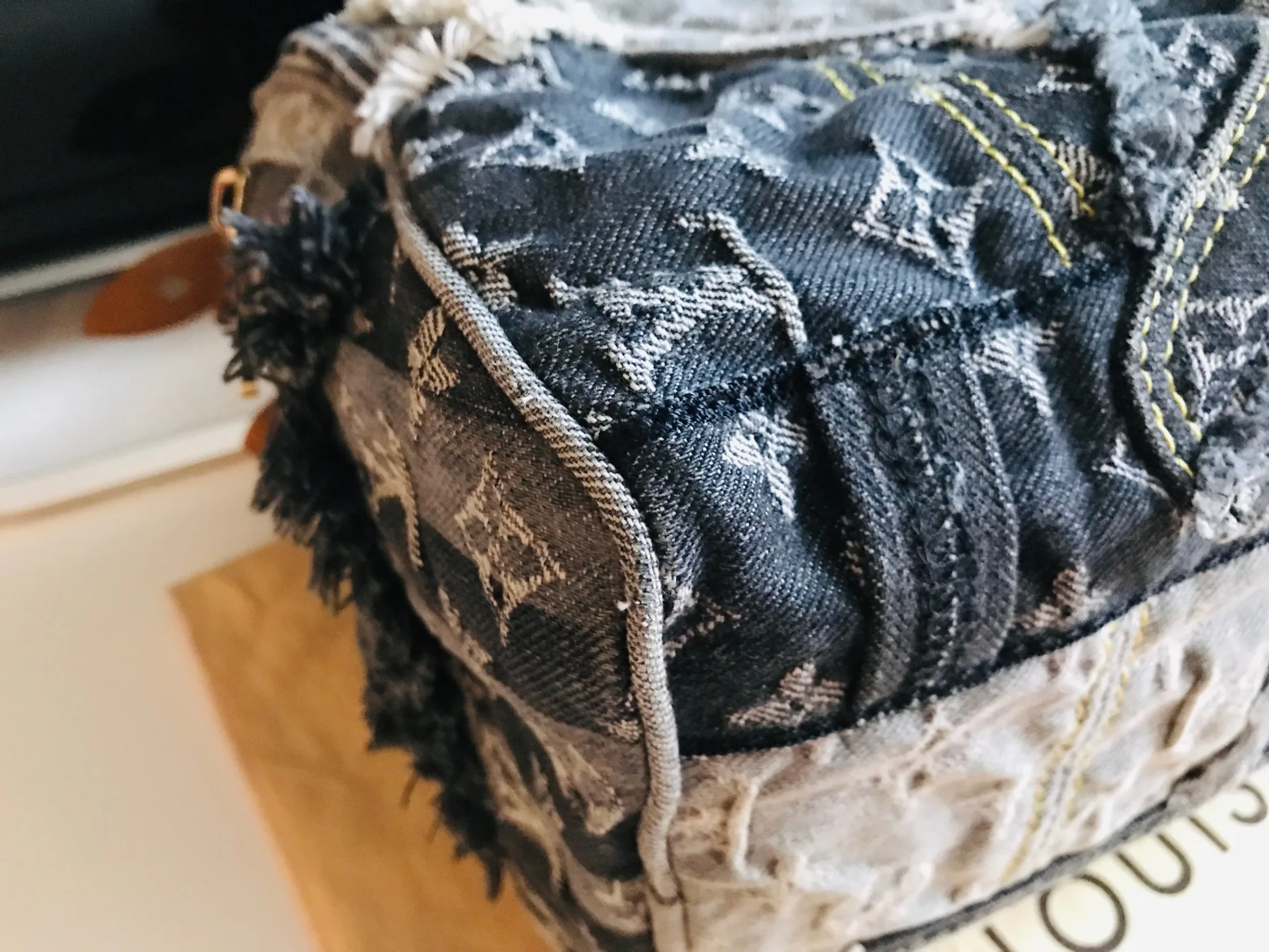 Louis Vuitton Denim Patchwork Speedy 30 Boston Handbag — image 15