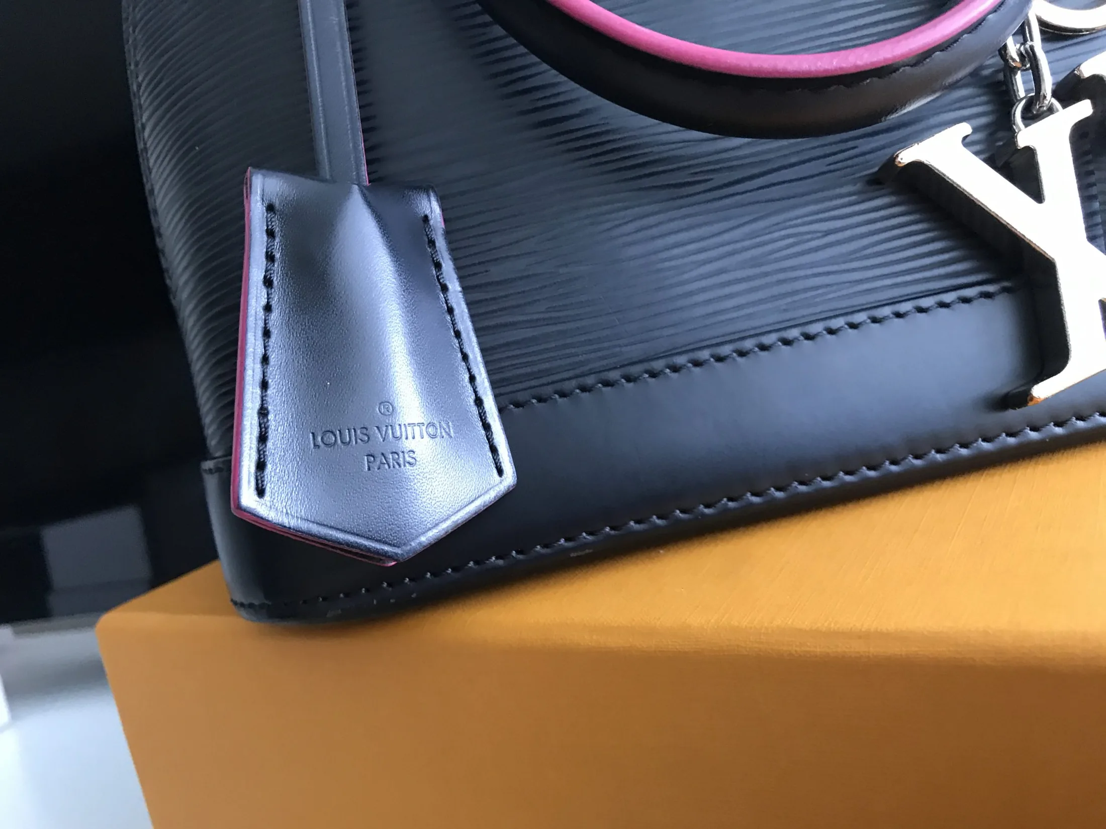Louis Vuitton Epi Leather-Black/Hot Pink Alma BB Handbag — image 12