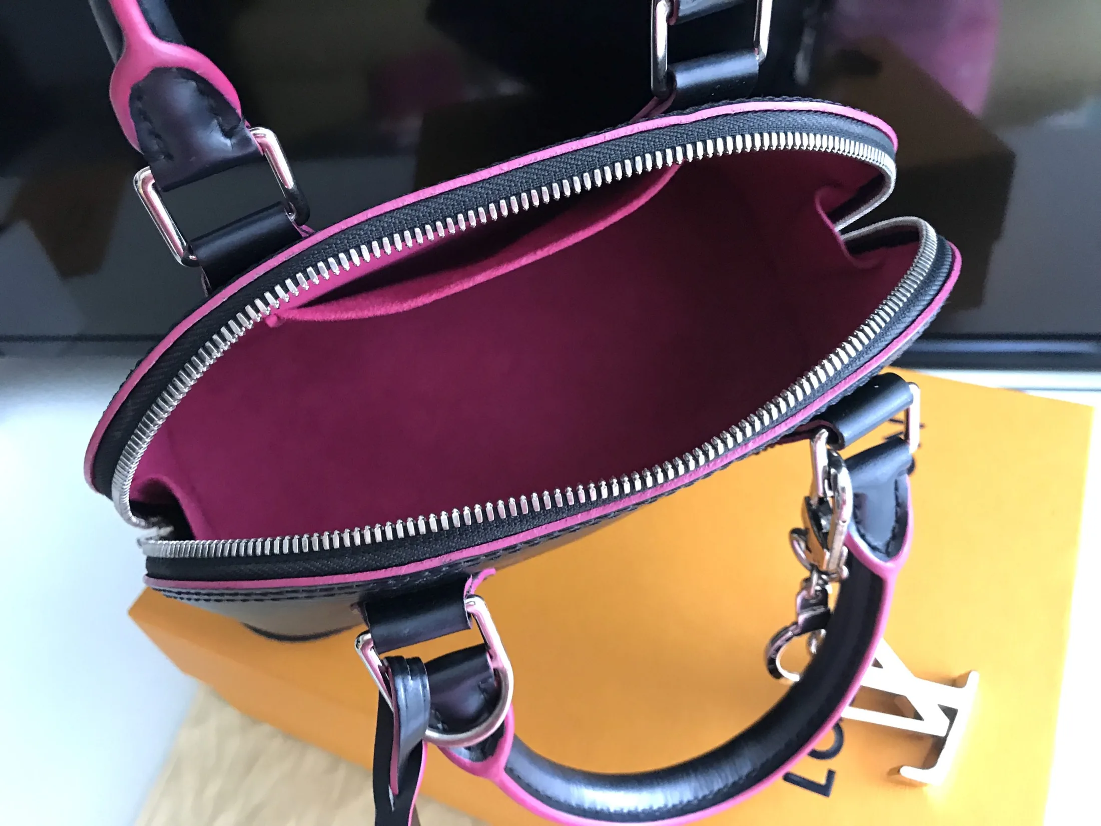 Louis Vuitton Epi Leather-Black/Hot Pink Alma BB Handbag — image 21