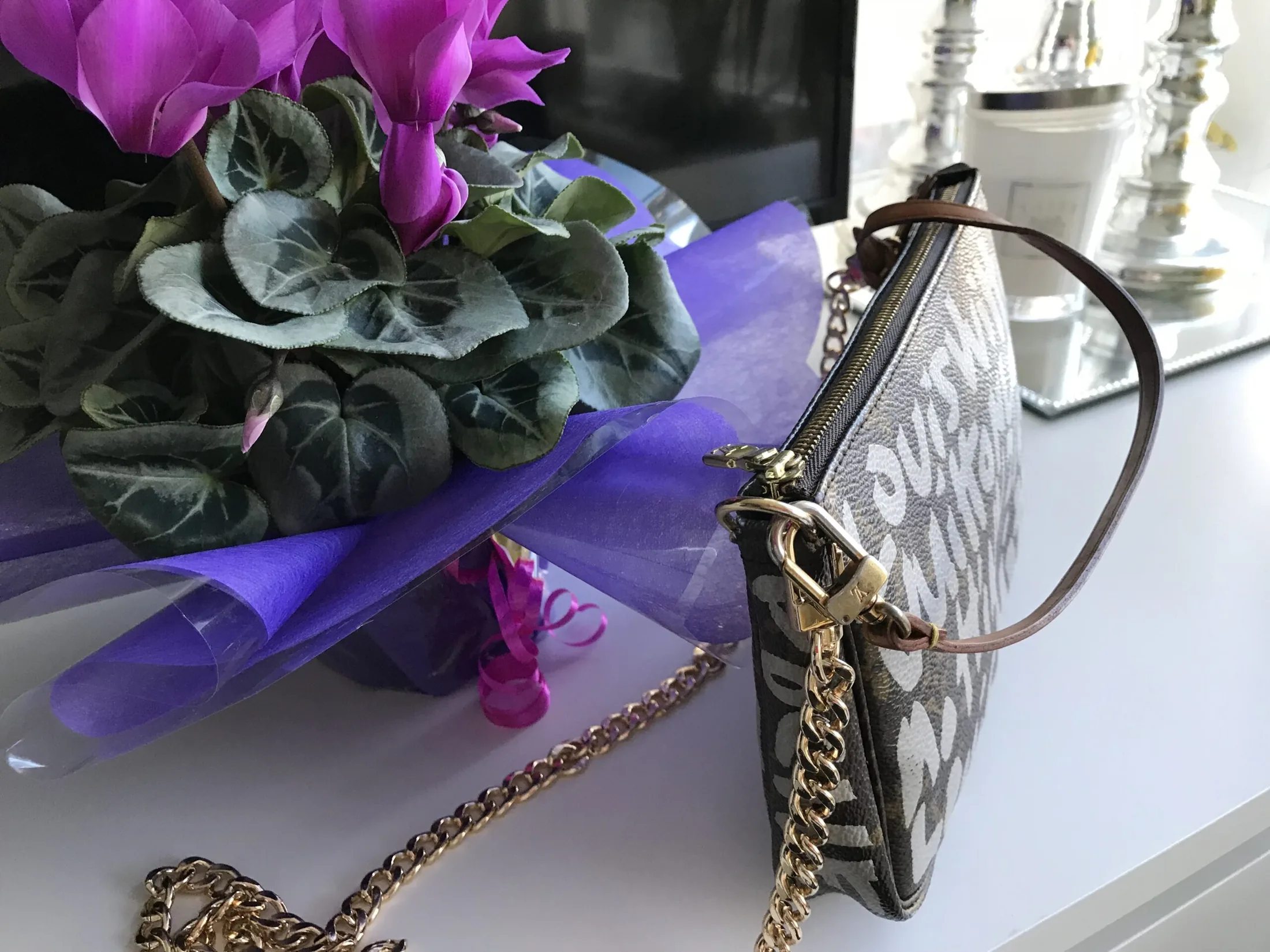 Graffiti Monogram Pochette Handbag w/Chain — image 9