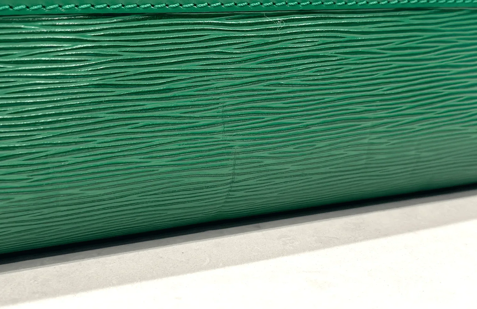 Green Epi Leather Speedy 35 Handbag — image 13