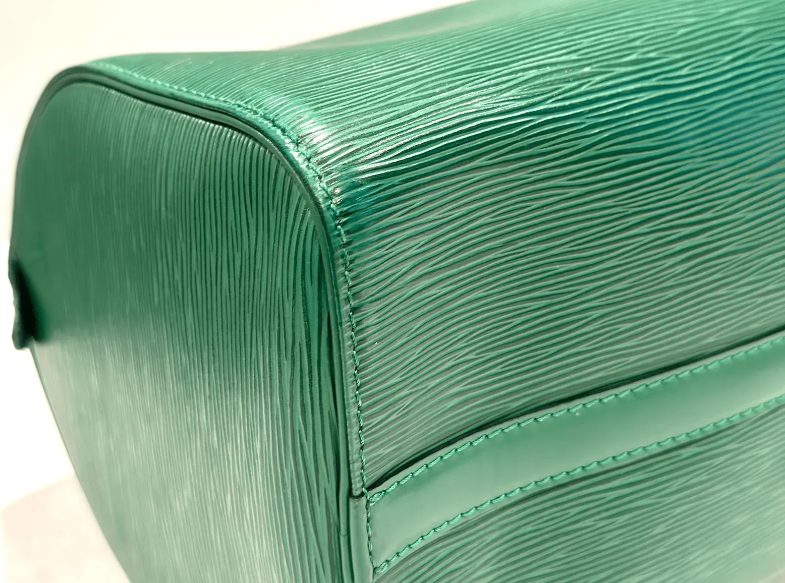 Green Epi Leather Speedy 35 Handbag — image 14
