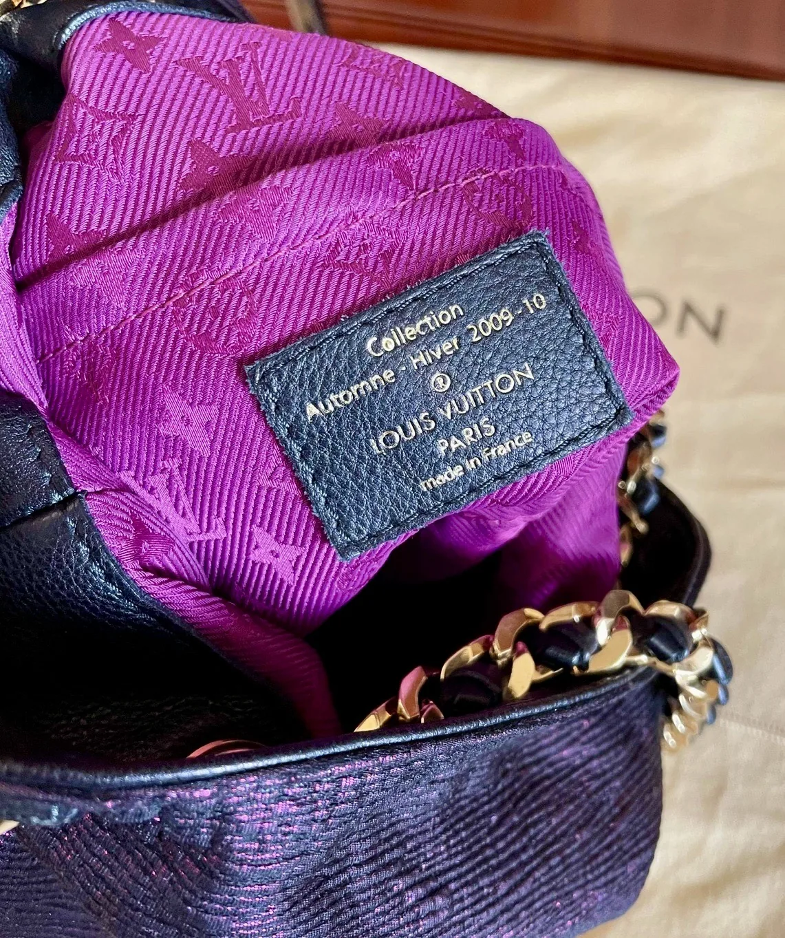 Limited Edition Monogram Double Jeu Neo Noe Cranberry Handbag — image 11