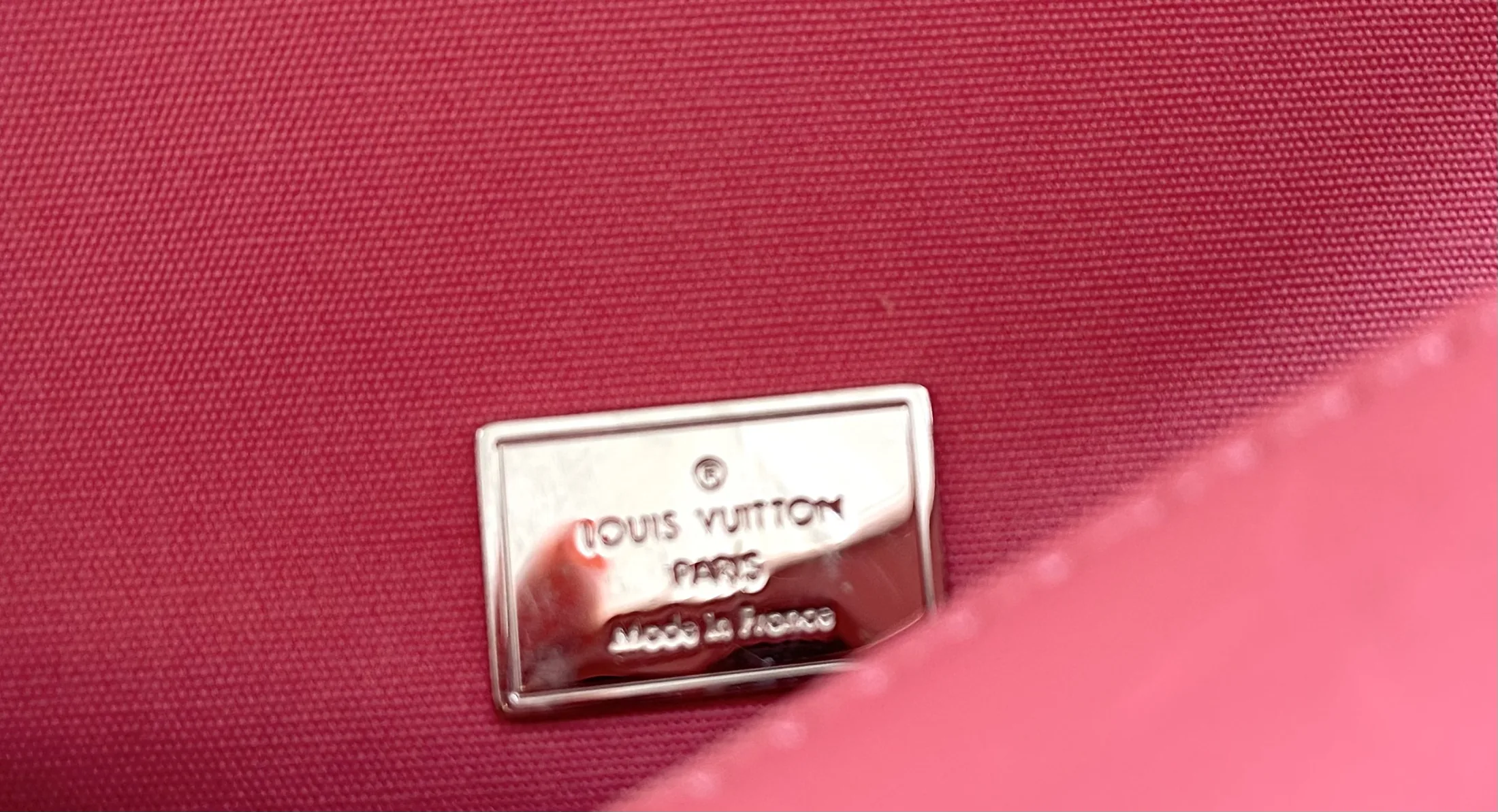 Louis Vuitton Lockme Pasadena Poppy Pink Handbag — image 8
