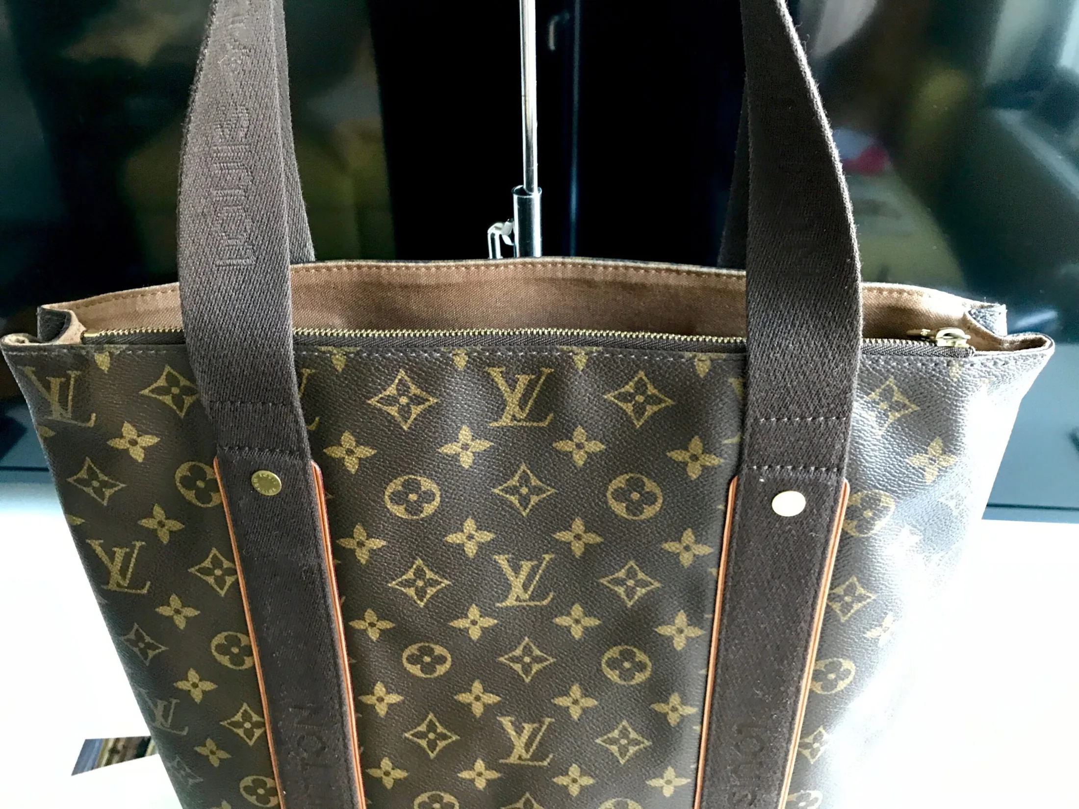 Monogram Canvas Cabas Beaubourg Tote Bag — image 7