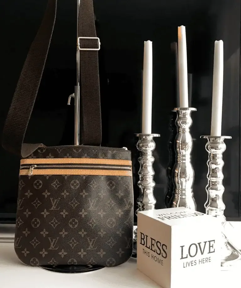 Monogram Canvas Pochette Bosphore Cross Body Bag — image 9