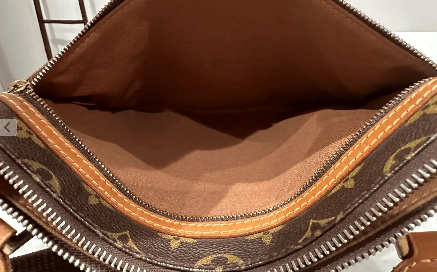 Monogram Canvas Pochette Bosphore Cross Body Bag — image 12