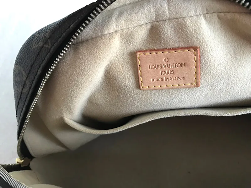 Monogram Manhattan PM Handbag — image 9