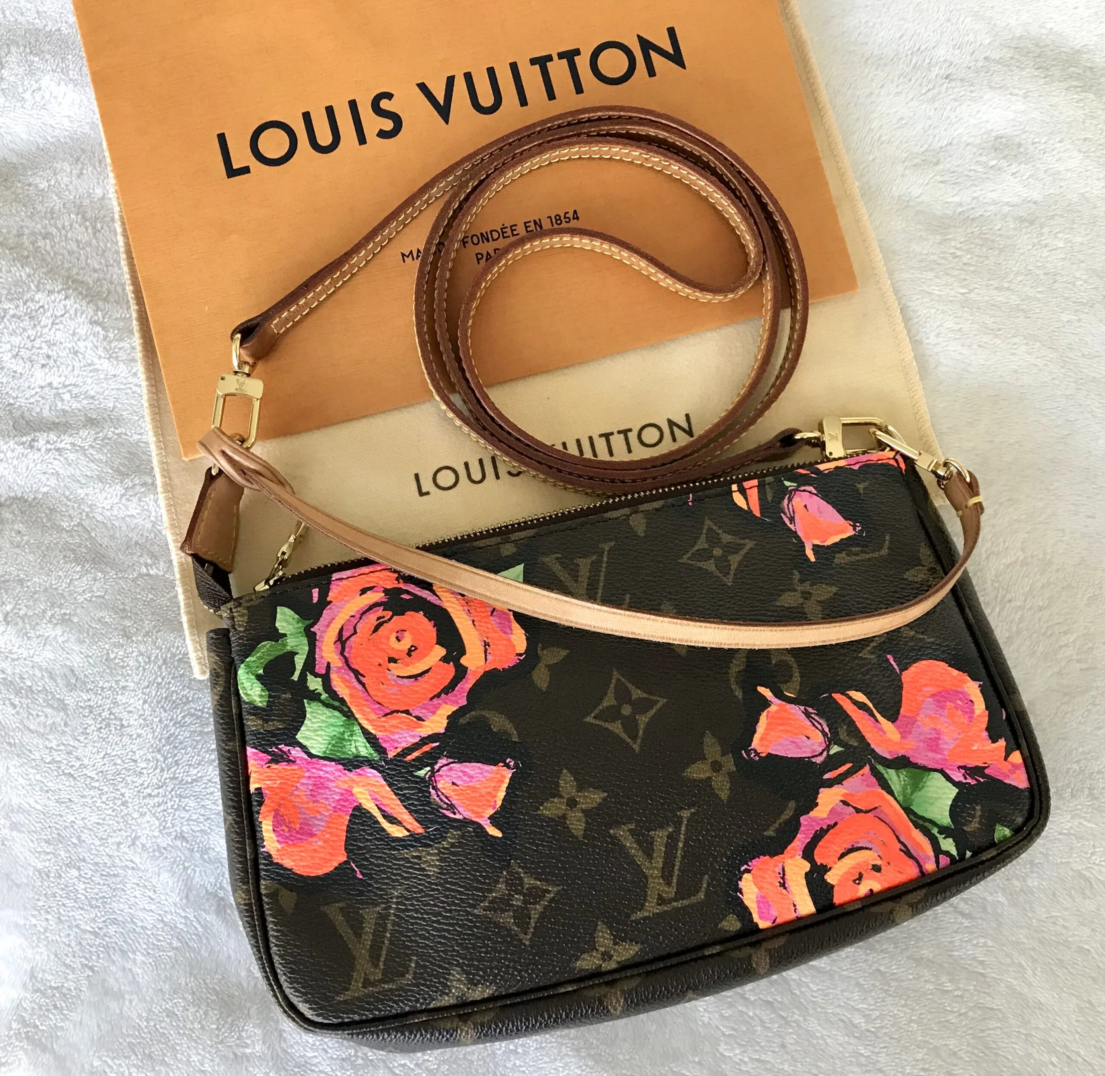 Monogram Stephen Sprouse Roses Pochette — image 3