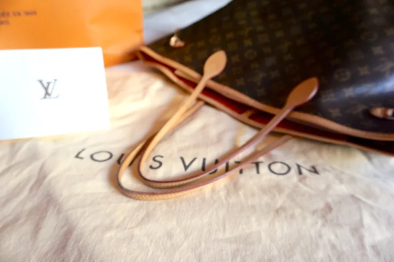 Monogram Neverfull GM Tote Bag — image 6