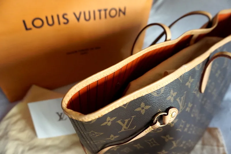 Monogram Neverfull GM Tote Bag — image 8
