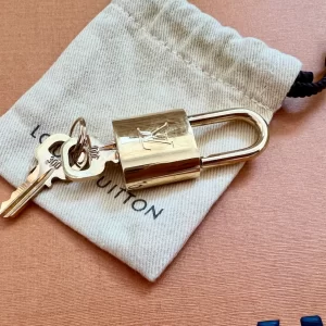 New Lock/Keys Gold Set