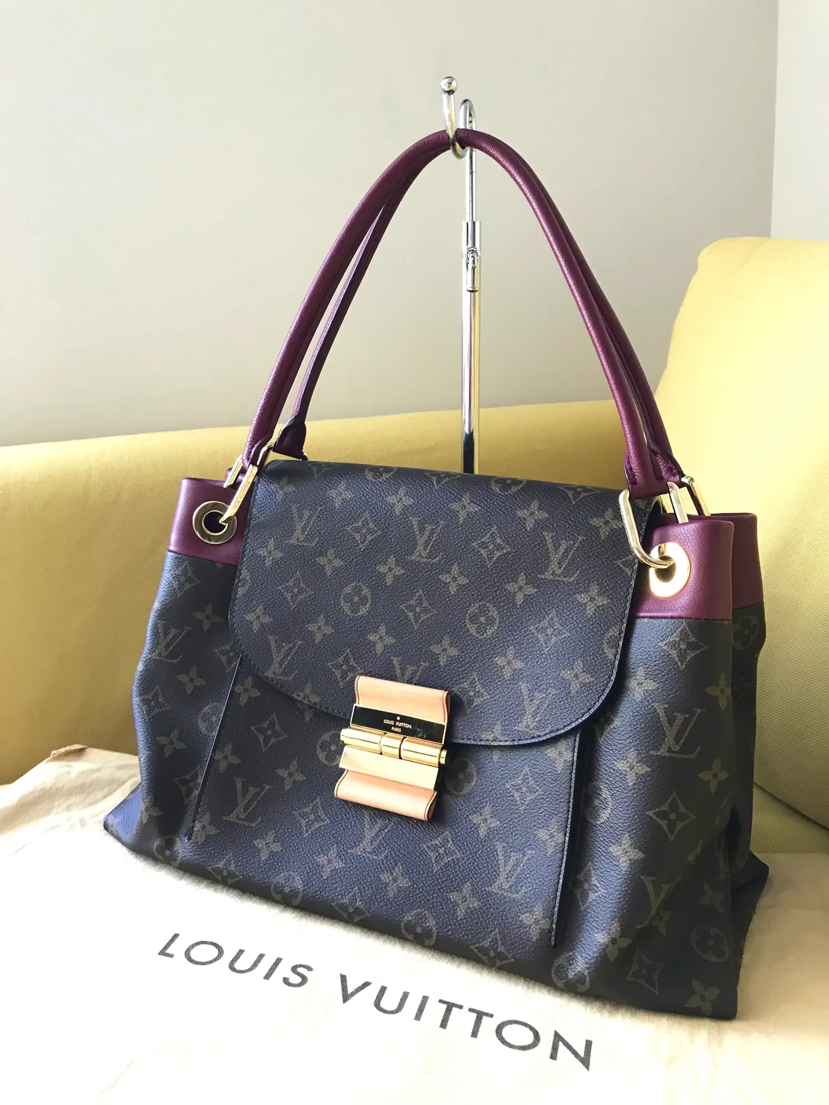 Louis Vuitton Olympe Aurore Plumped Monogram Handbag — image 3