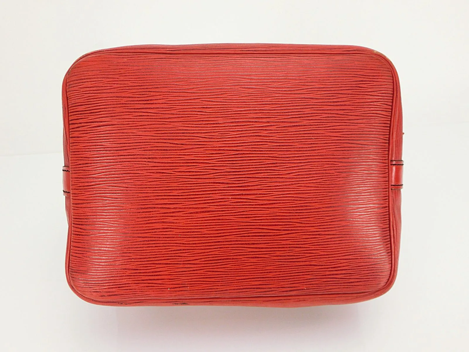 Petit Noe Red Epi Leather Bucket Bag — image 6