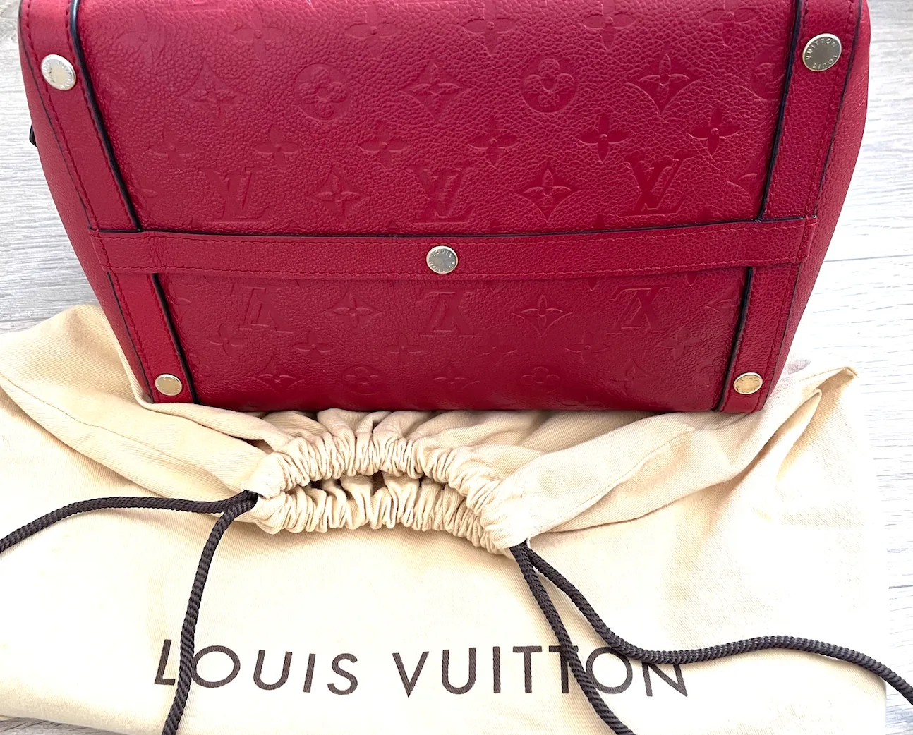 Red Empriente Marais MM Handbag — image 8