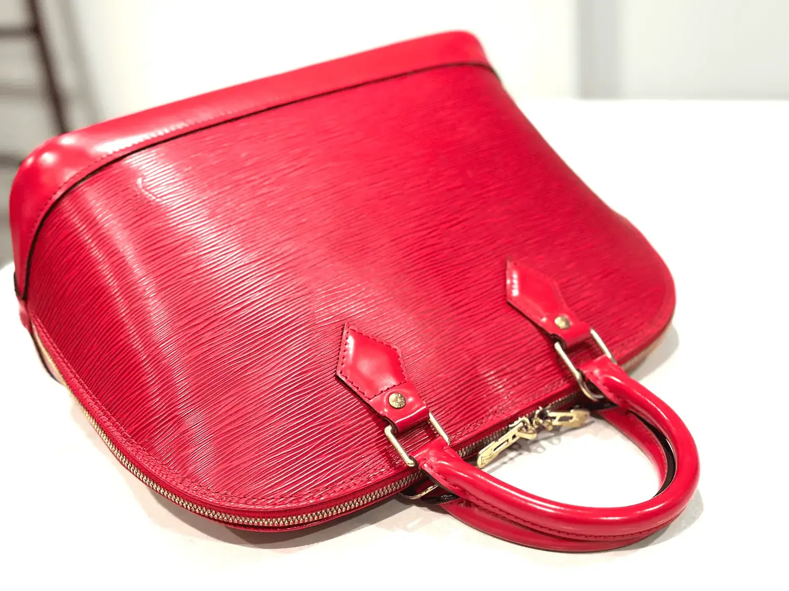 Red Epi Leather Alma PM — image 4