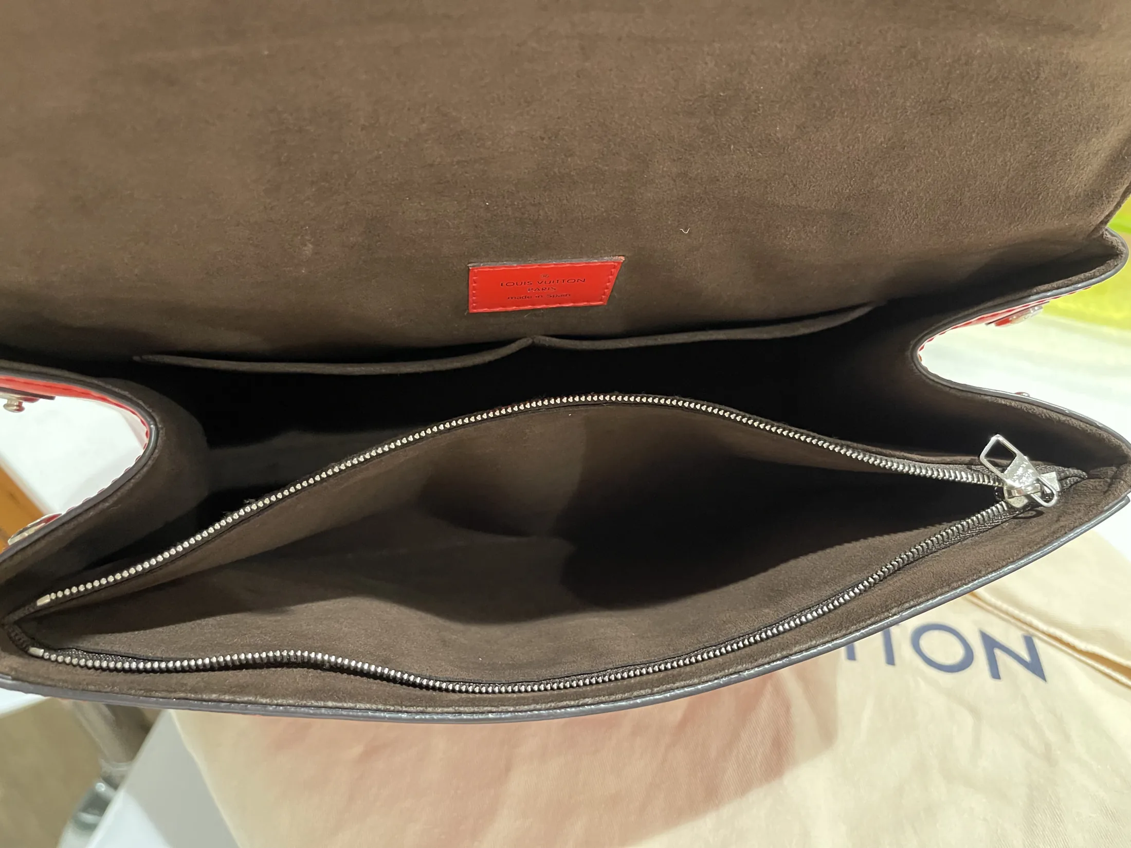 Red Epi Leather Cluny MM Coquelicot Handbag — image 14