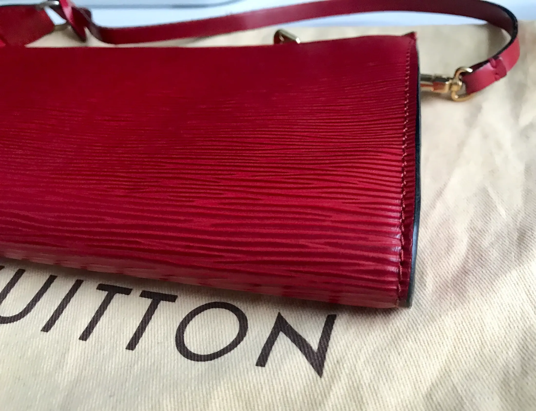 Red Epi Leather Pochette Handbag — image 11
