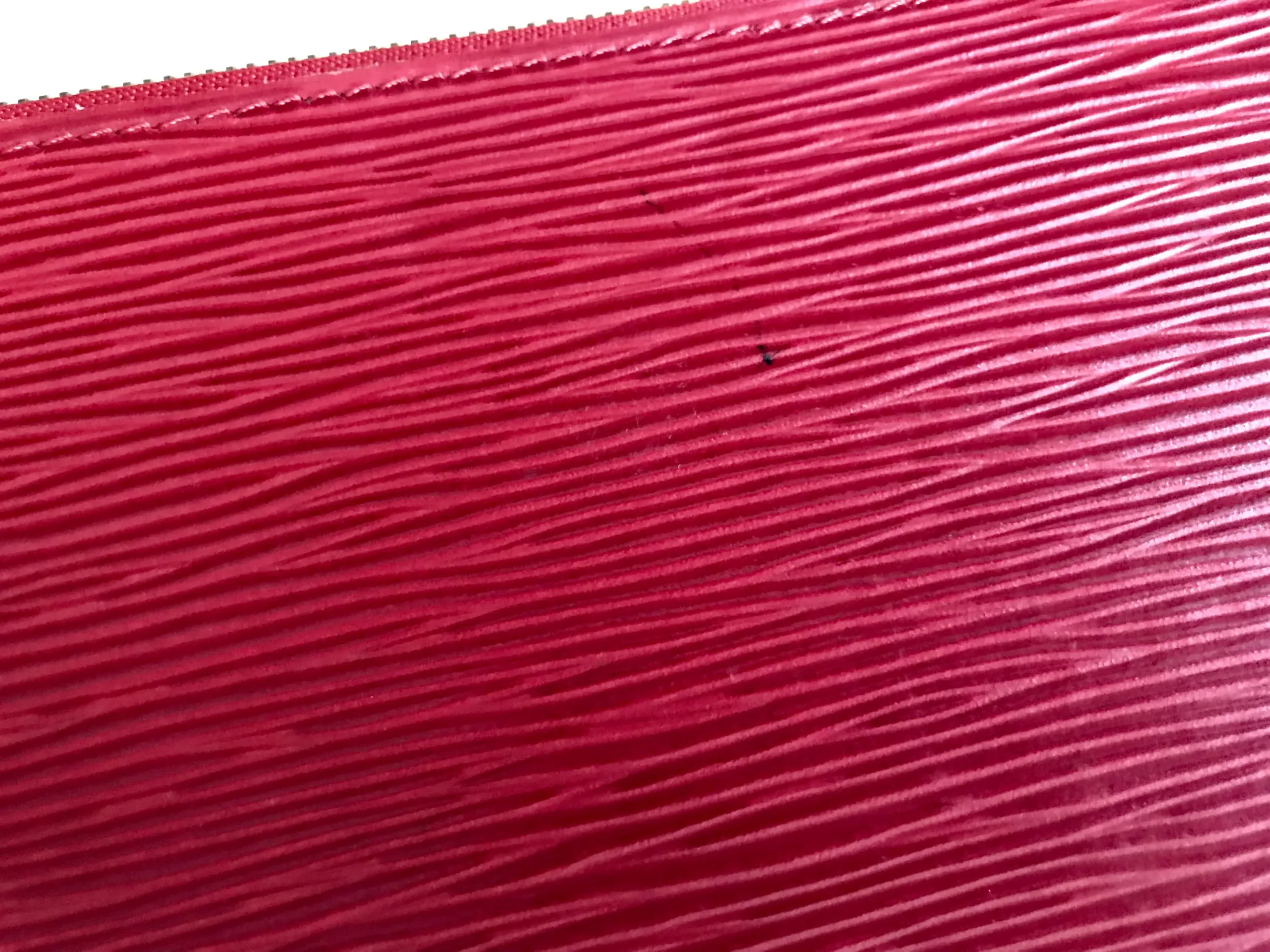 Red Epi Leather Pochette Handbag — image 15