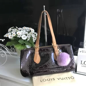 Louis Vuitton Rosewood Avenue Amarante Vernis Leather Handbag