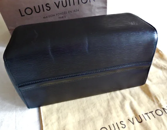 Speedy 30 Black Epi Leather Handbag — image 2