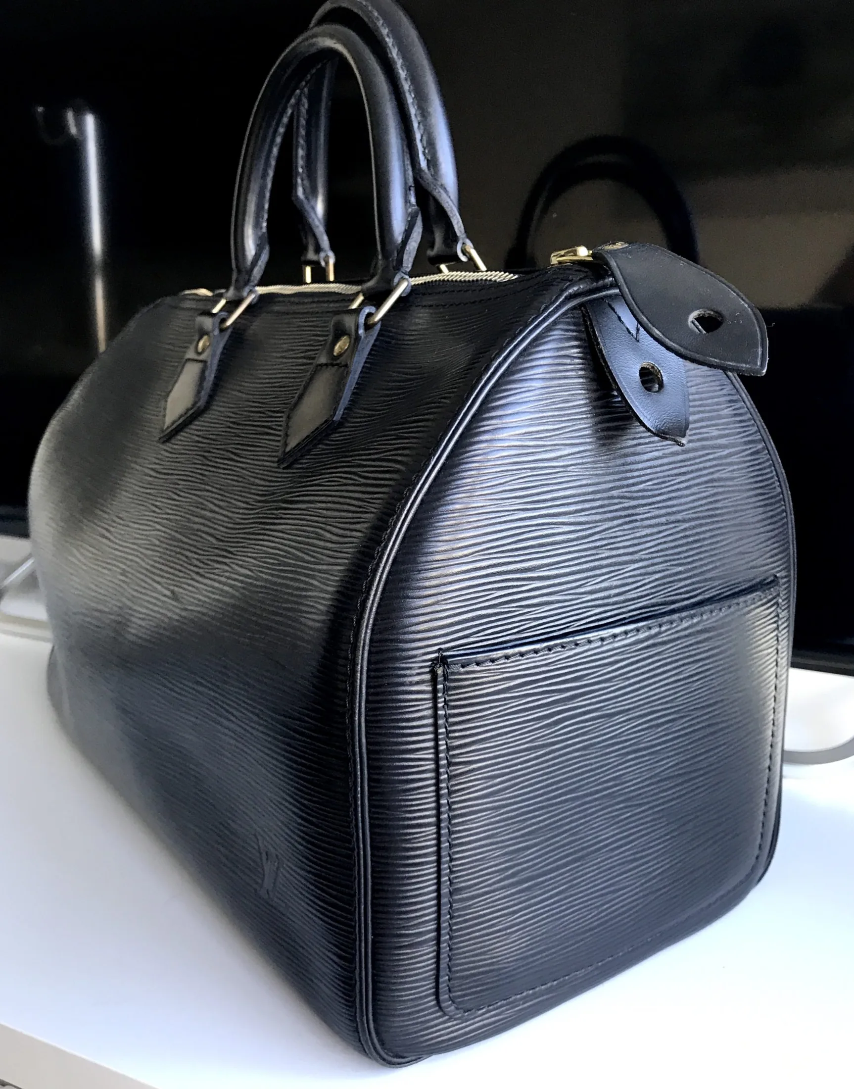 Speedy 30 Black Epi Leather Handbag — image 13