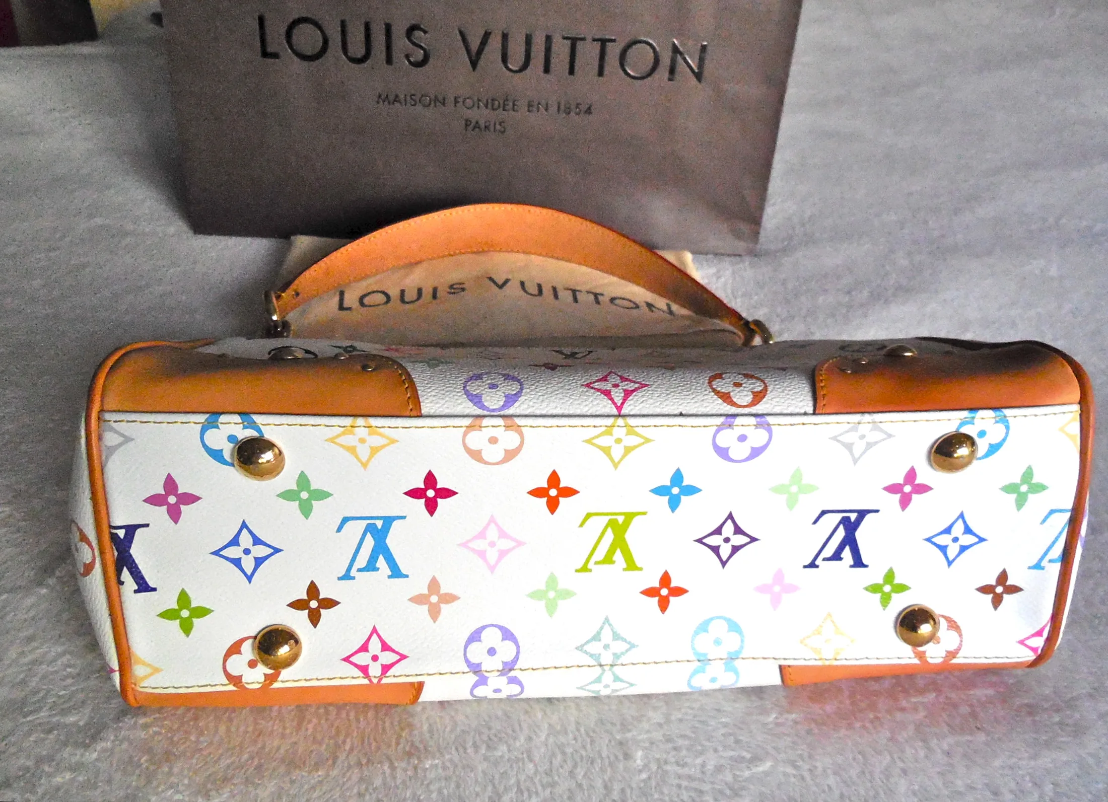 Takashi Murakami White Multicolor Beverly MM Handbag — image 8