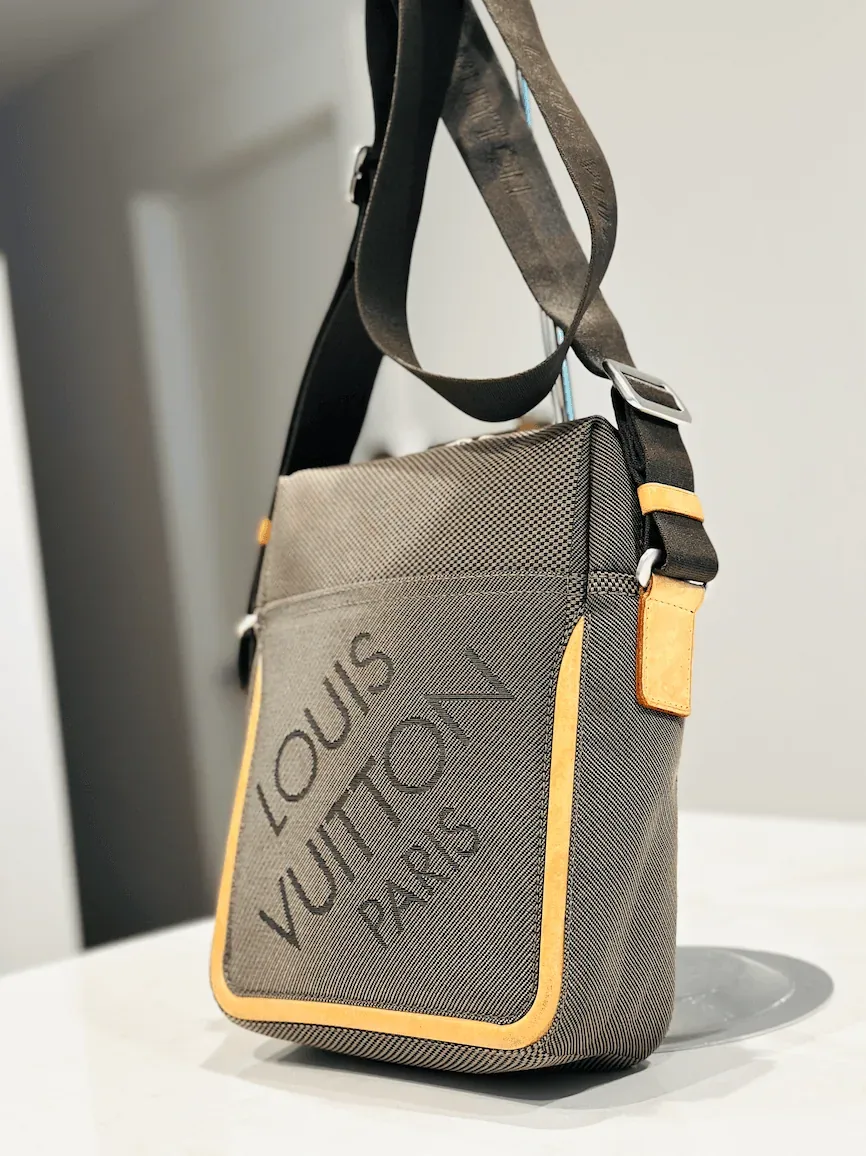 Terre Citadin Damier Geant Messenger Bag — image 7