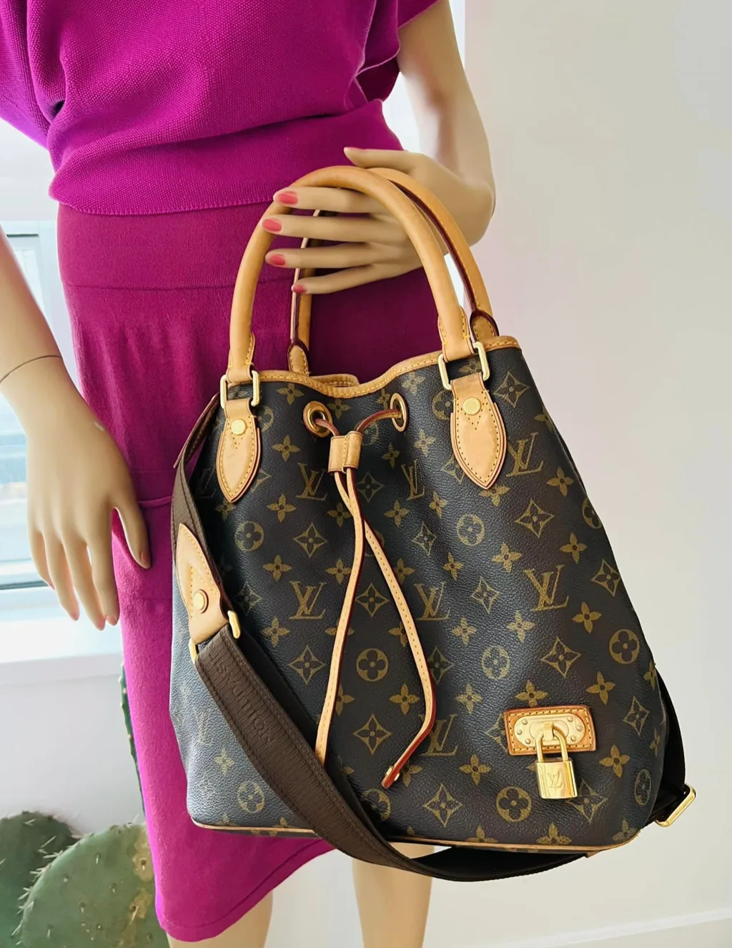 Eden Neo Noe Monogram Drawstring 2 Way Satchel — image 4