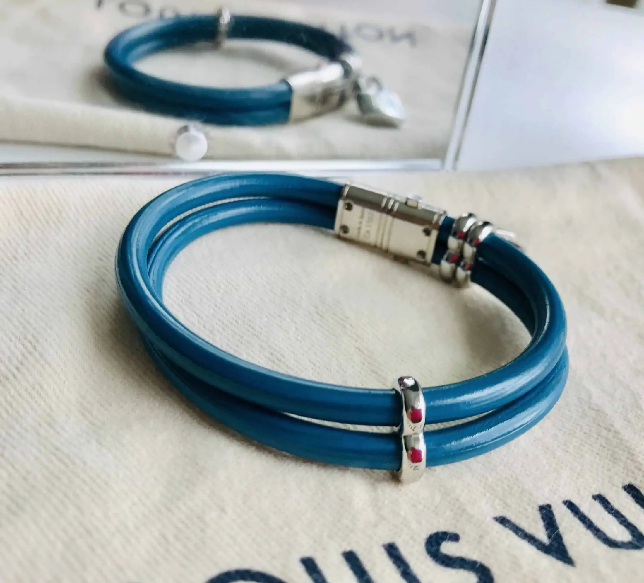 Louis Vuitton Keep it Twice Sapphire Charm Bracelet — image 5