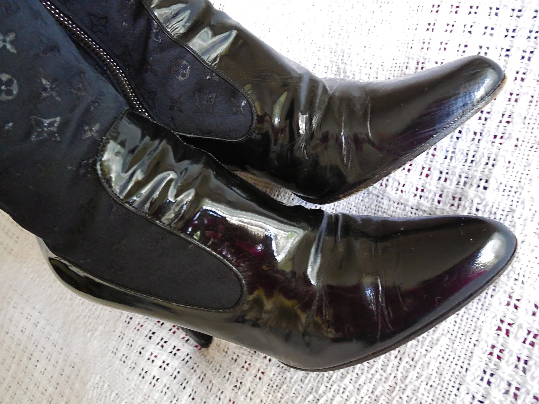 Mini Lin Black High Boots — image 2
