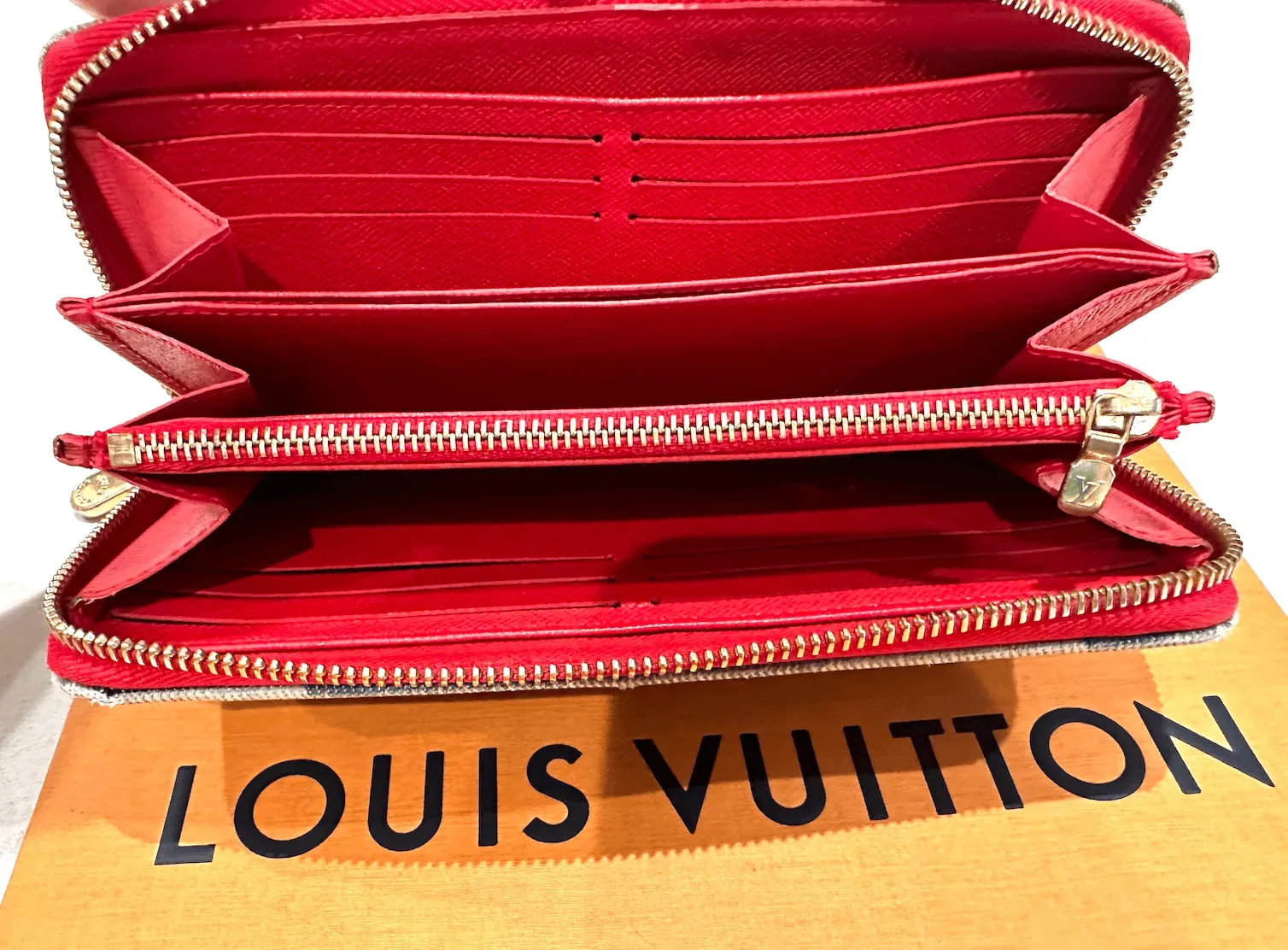 Louis Vuitton Blue Denim Patchwork Zippy Long Wallet — image 10